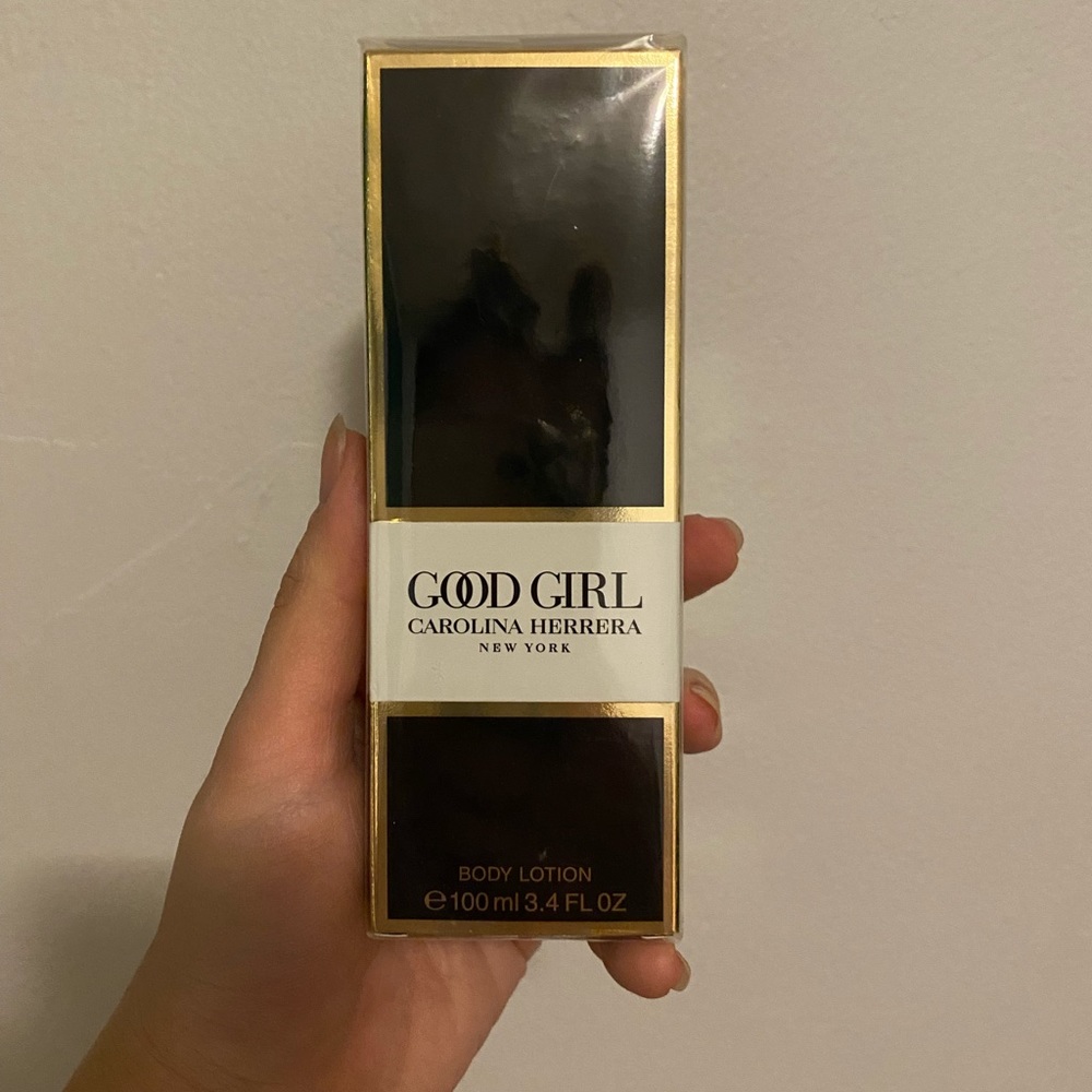 Good Girl Carolina Herrera Body Lotion